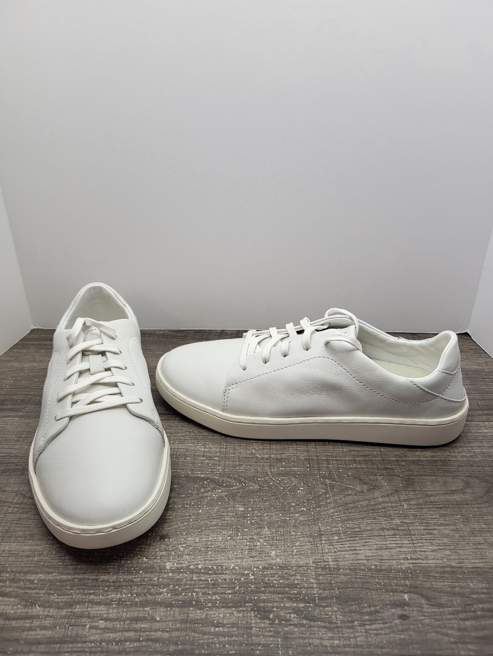 Olukai Pehuea Li 'Ili Shoe Womens Sz 8.5 Leather Comfort Low Casual Sneakers New